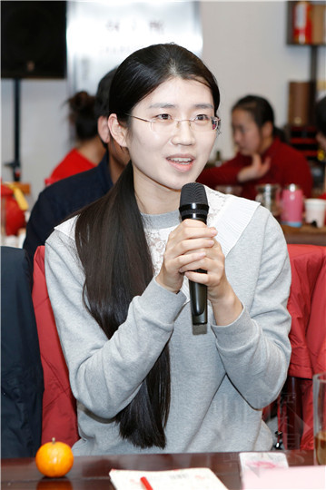 12、北京故宮博物院宮廷部家具組館員趙贏贏發(fā)言_看圖王