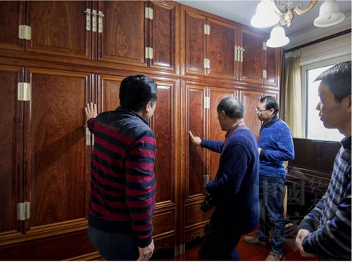 04胡德生指點(diǎn)頂箱柜邊框的比例