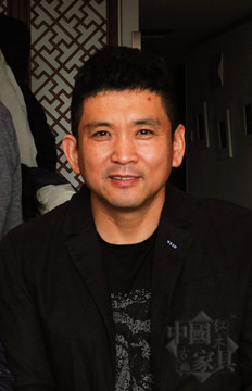 41劉照片(右)_副本_副本